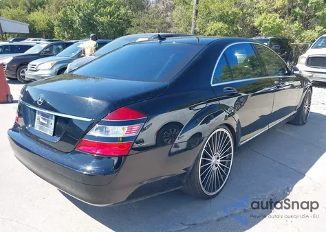 2009 Mercedes-Benz S 550 из США, поврежденный, VIN WDDNG71X89A243431